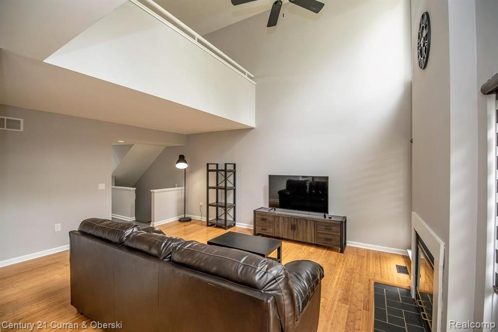 743 Eastbridge Court, Unit 95 Rochester Hills, MI 48307 - Photo 14 of 38