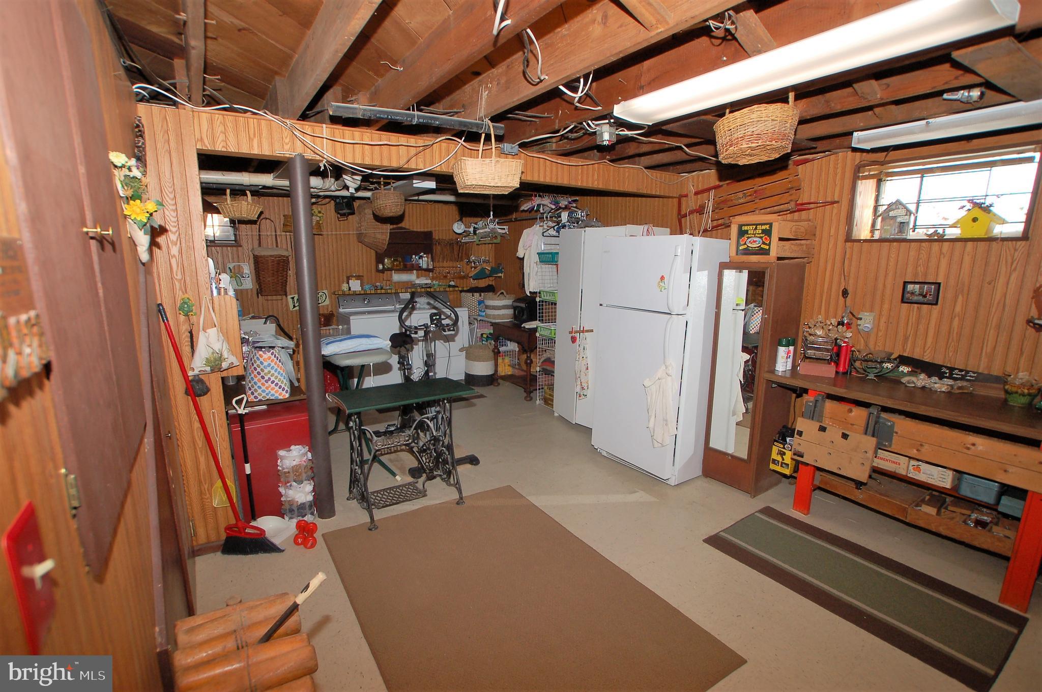 1005 Kingston Road Baltimore, MD 21208 - Photo 33 of 45 a view of a room with gym equipment