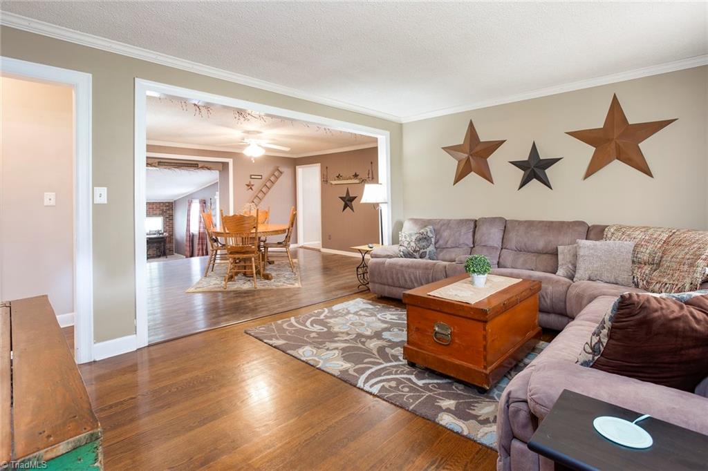 138 Anderson Road Winston-Salem, NC 27107 - Photo 4 of 15 Gallery Image 4
