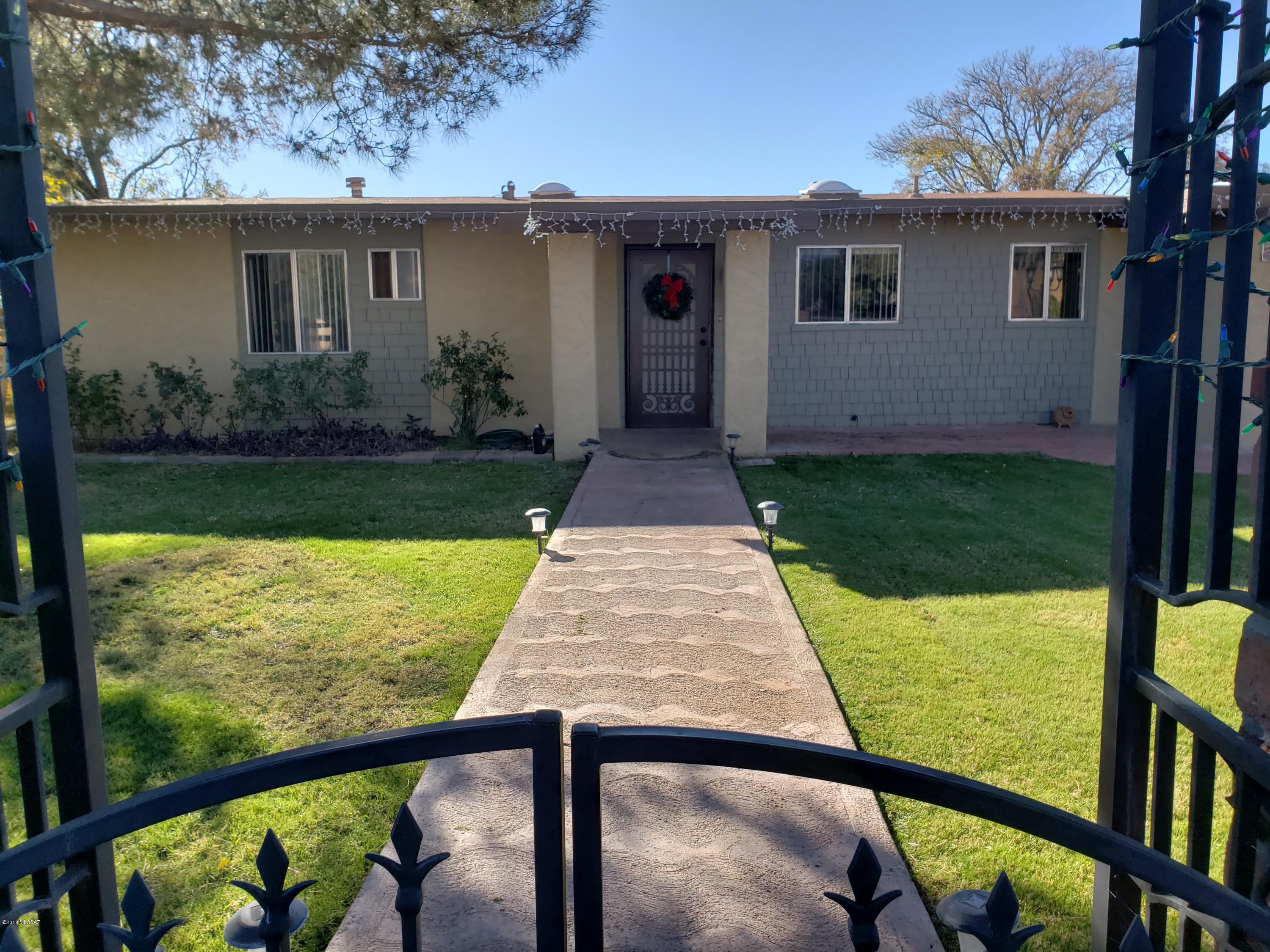 1130 Hodges Circle Rio Rico, AZ 85648 - Photo 1 of 27