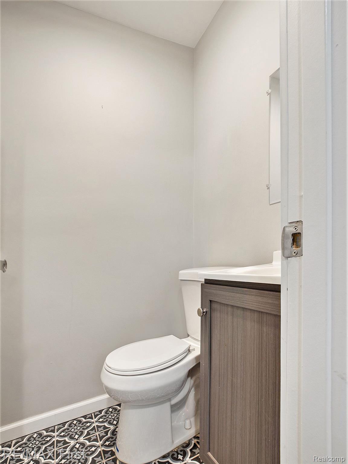 8455 Harding Street Taylor, MI 48180 - Photo 20 of 38 Gallery Image 20