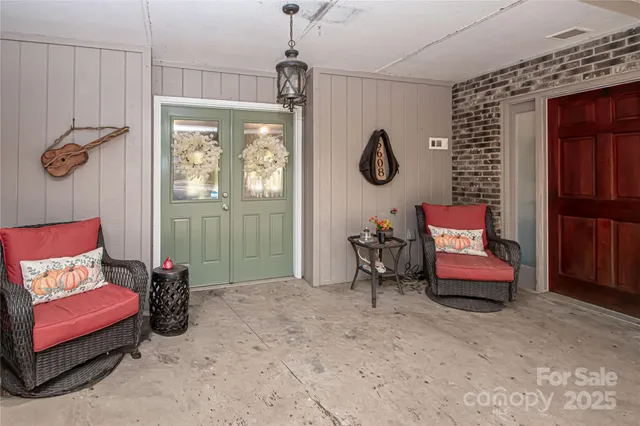 $550,000 | 5608 Davis Road, Waxhaw, NC 28173