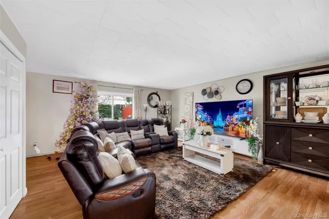 $399,999 | 167 Coolidge Street, Haverstraw, NY 10927