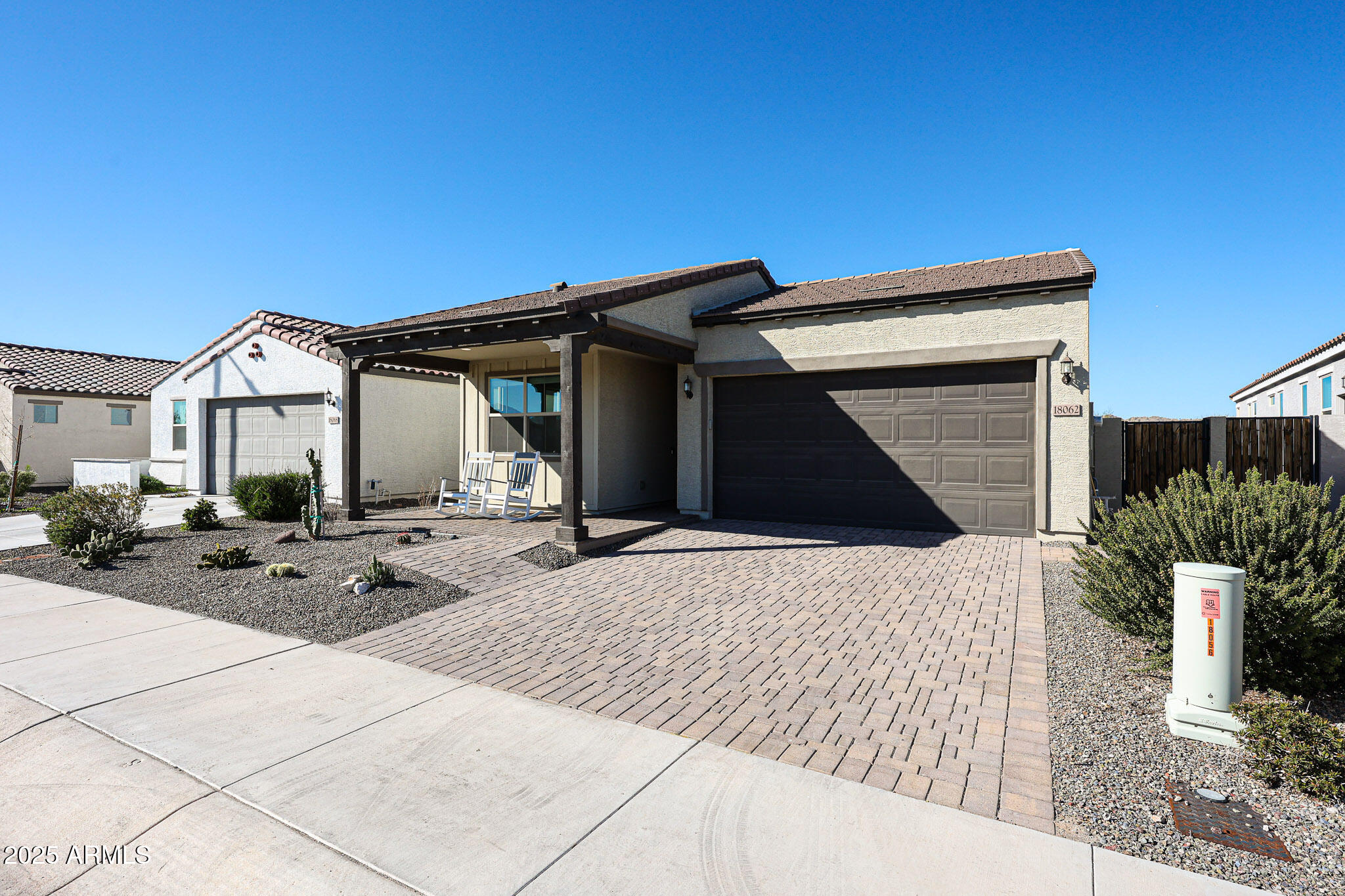 18062 West Amber Ridge Way Goodyear, AZ 85338 - Photo 3 of 68 2 Car Garage