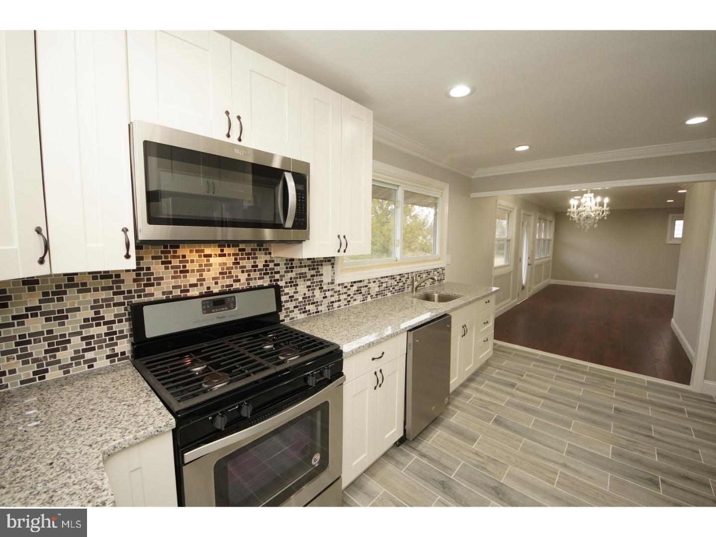 32 Langdon Road Burlington, NJ 08016 - Photo 13 of 25