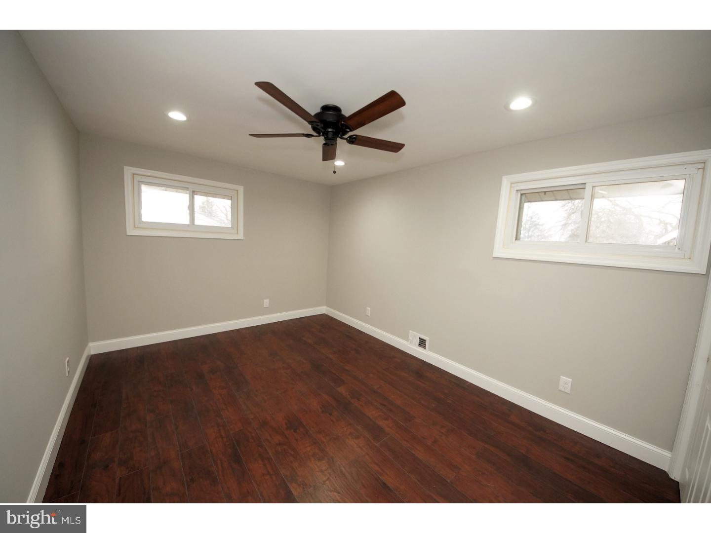 32 Langdon Road Burlington, NJ 08016 - Photo 17 of 25