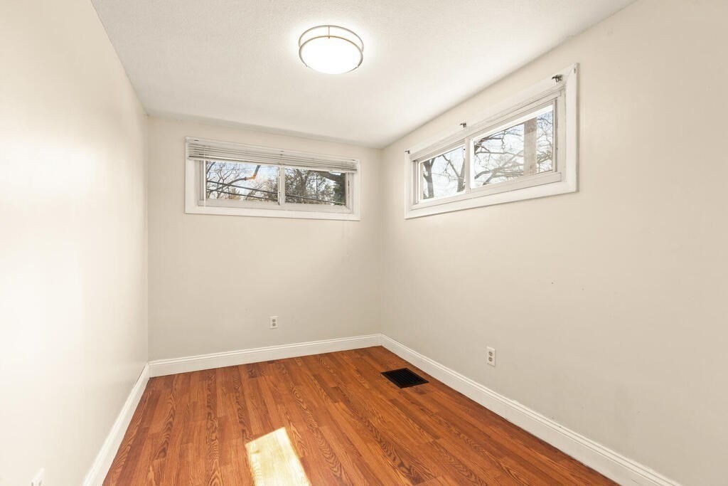 23 Burroughs Road North Reading, MA 01864 - Photo 9 of 25 Gallery Image 9