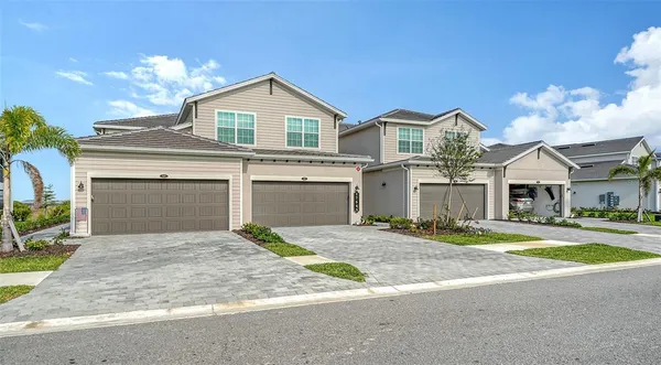 $8,000 | 17645 Boracay Court, Unit 201, Venice, FL 34293