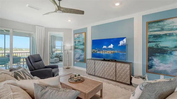 $8,000 | 17645 Boracay Court, Unit 201, Venice, FL 34293