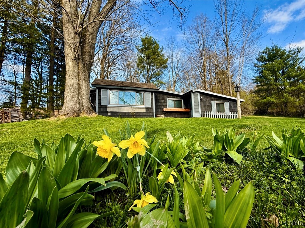 4016 E Road Cazenovia, NY 13035 - Photo 1 of 30