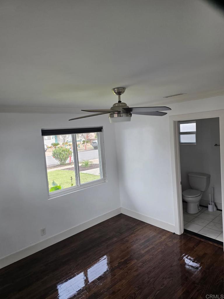 1037 Kings Road Escondido, CA 92027 - Photo 4 of 20