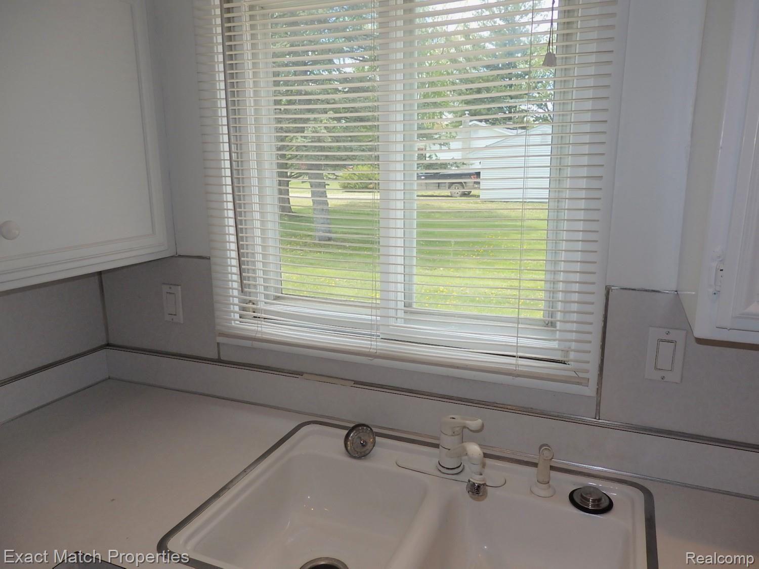 46130 Maben Road Canton, MI 48187 - Photo 27 of 43 Kitchen sink view