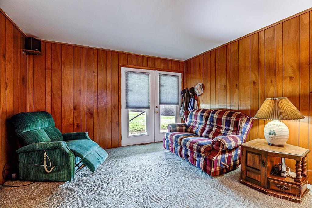 5671 Decker Road Franklin, OH 45005 - Photo 13 of 34