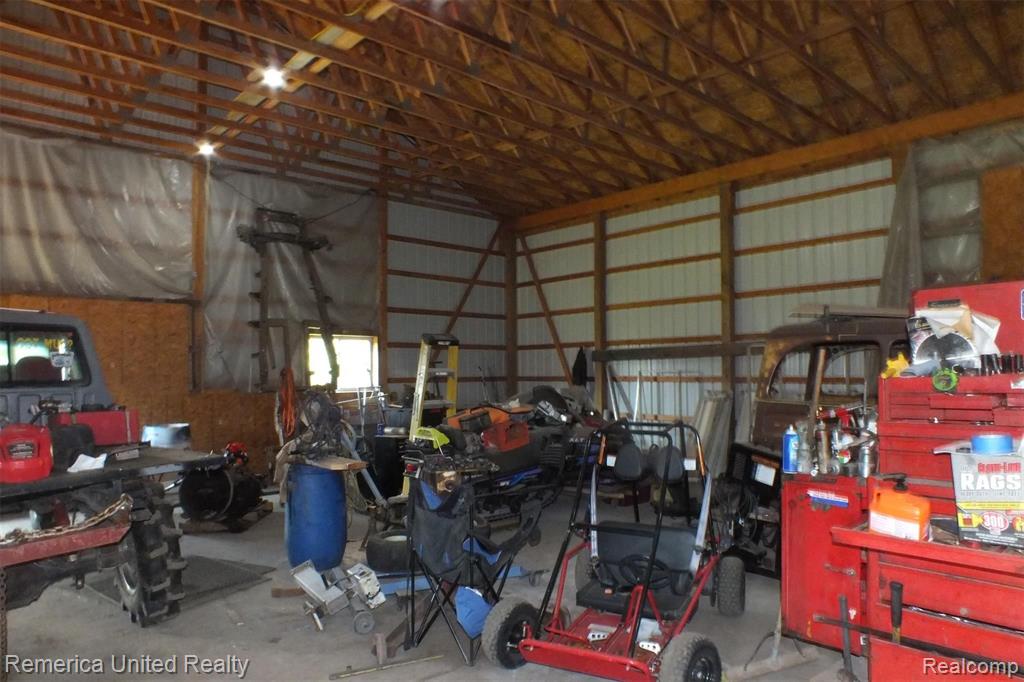 3721 Chase Lake Road Howell, MI 48855 - Photo 27 of 31