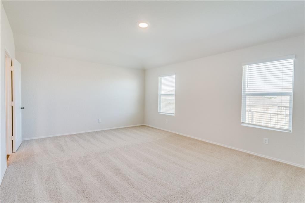 821 Indigo Way Seguin, TX 78155 - Photo 14 of 18