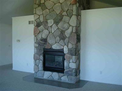 653 Peppermill Road Lapeer, MI 48446 - Photo 11 of 13 20231330-10.JPG