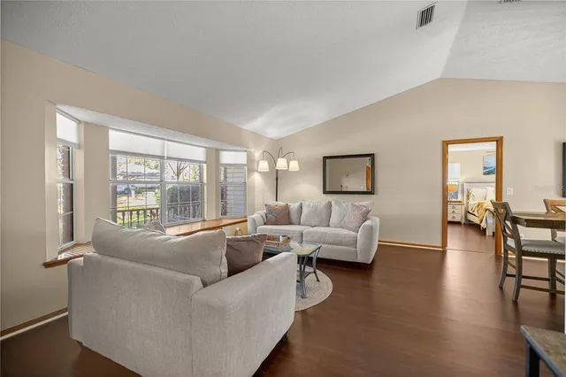 $389,900 | 985 Northeast 50th Avenue, Ocala, FL 34470