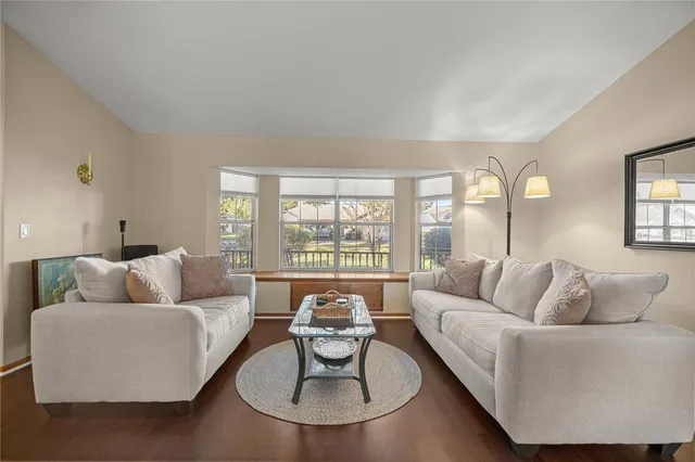 $389,900 | 985 Northeast 50th Avenue, Ocala, FL 34470