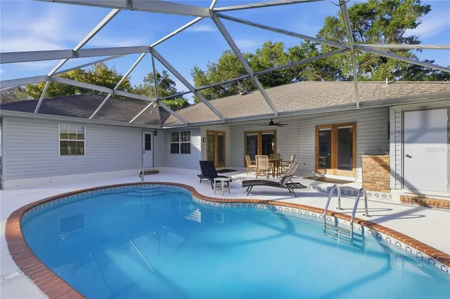 $389,900 | 985 Northeast 50th Avenue, Ocala, FL 34470