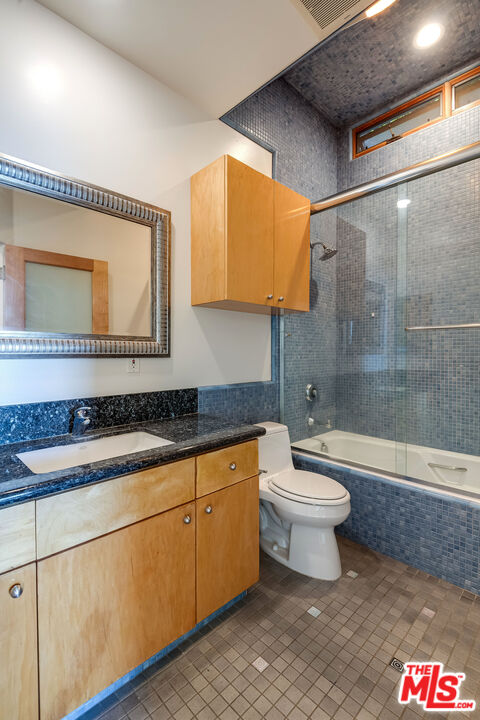 3930 Rambla Orienta Malibu, CA 90265 - Photo 30 of 30 a bathroom with a toilet a sink and bathtub