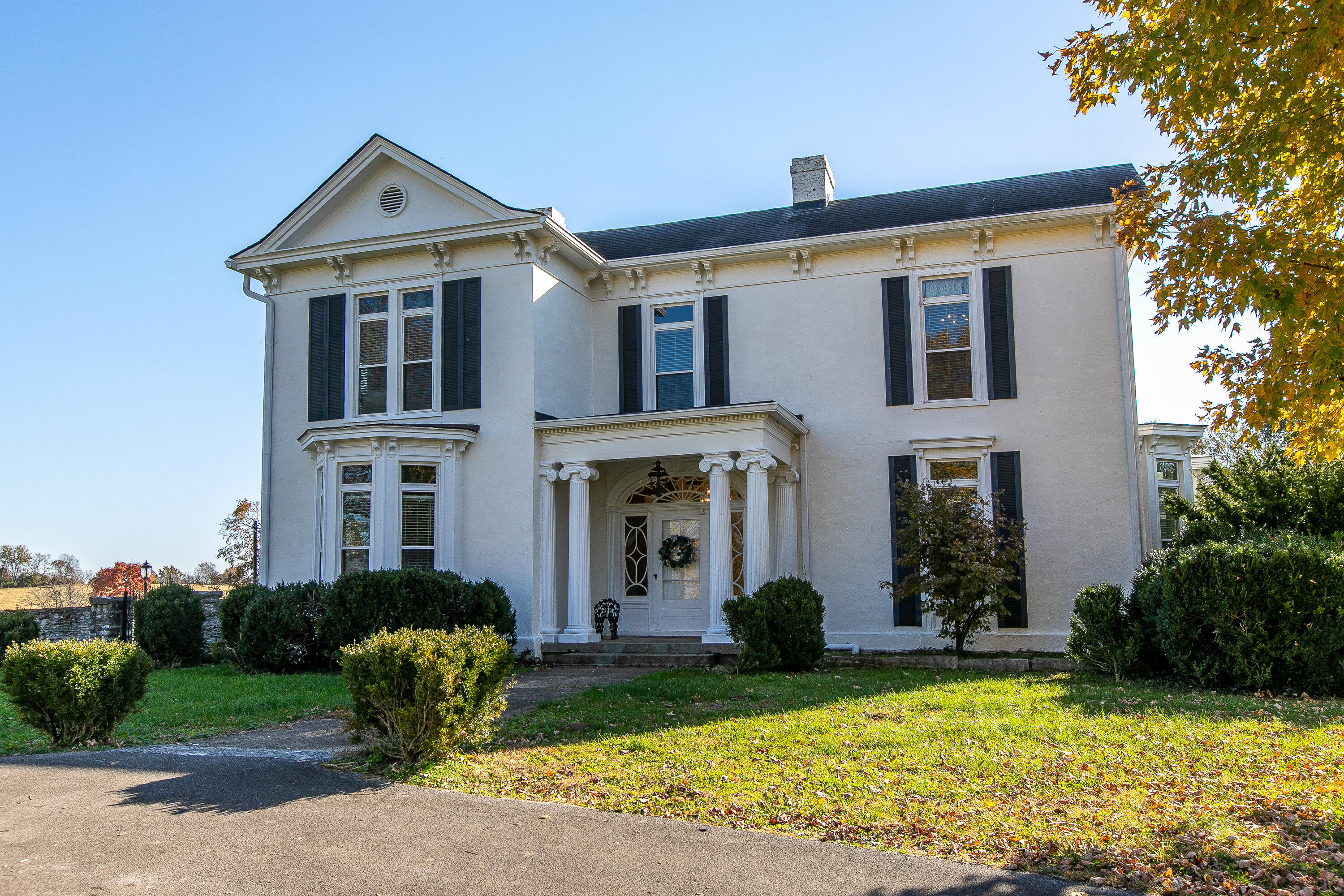 4395 Lancaster Road Danville, KY 40422 - Photo 3 of 80 1-13