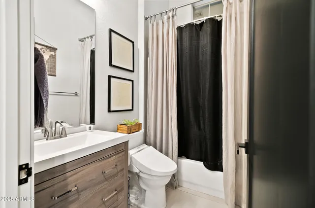 $1,750,000 | 41809 North La Cantera Drive, Anthem, AZ 85086