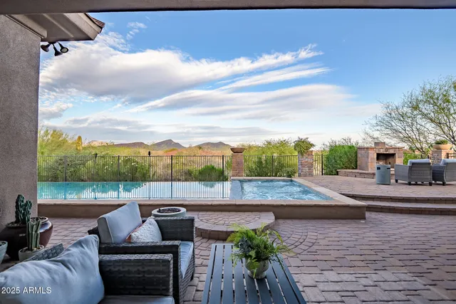$1,750,000 | 41809 North La Cantera Drive, Anthem, AZ 85086