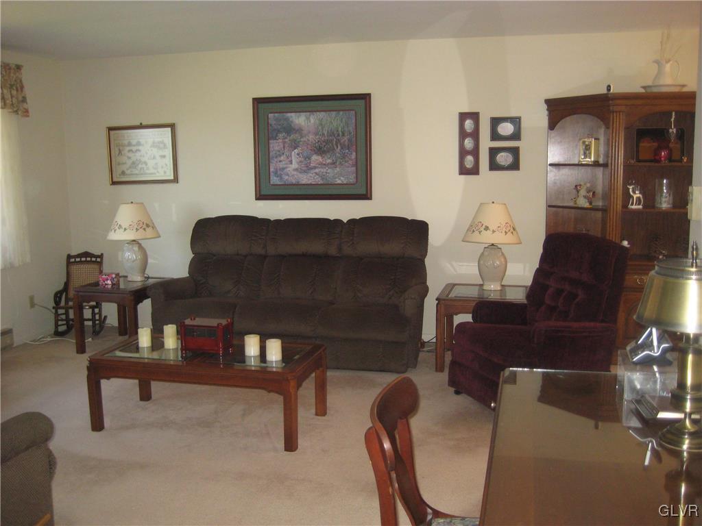 4151 Shimerville Road Emmaus, PA 18049 - Photo 5 of 38 Many options for furniture arranging.