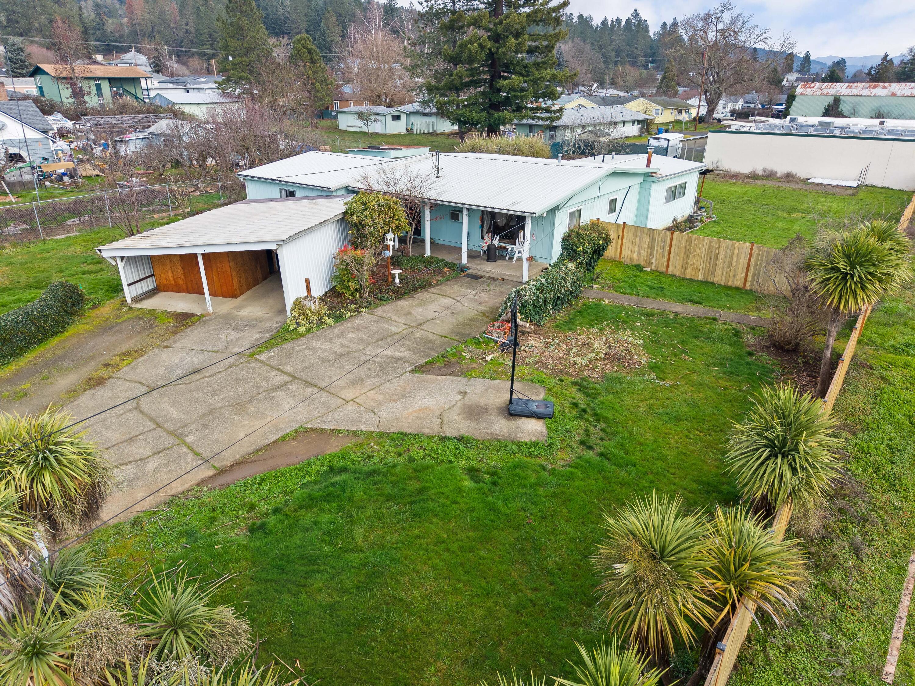 162 Kruse Street Sutherlin, OR 97479 - Photo 3 of 49 0-8