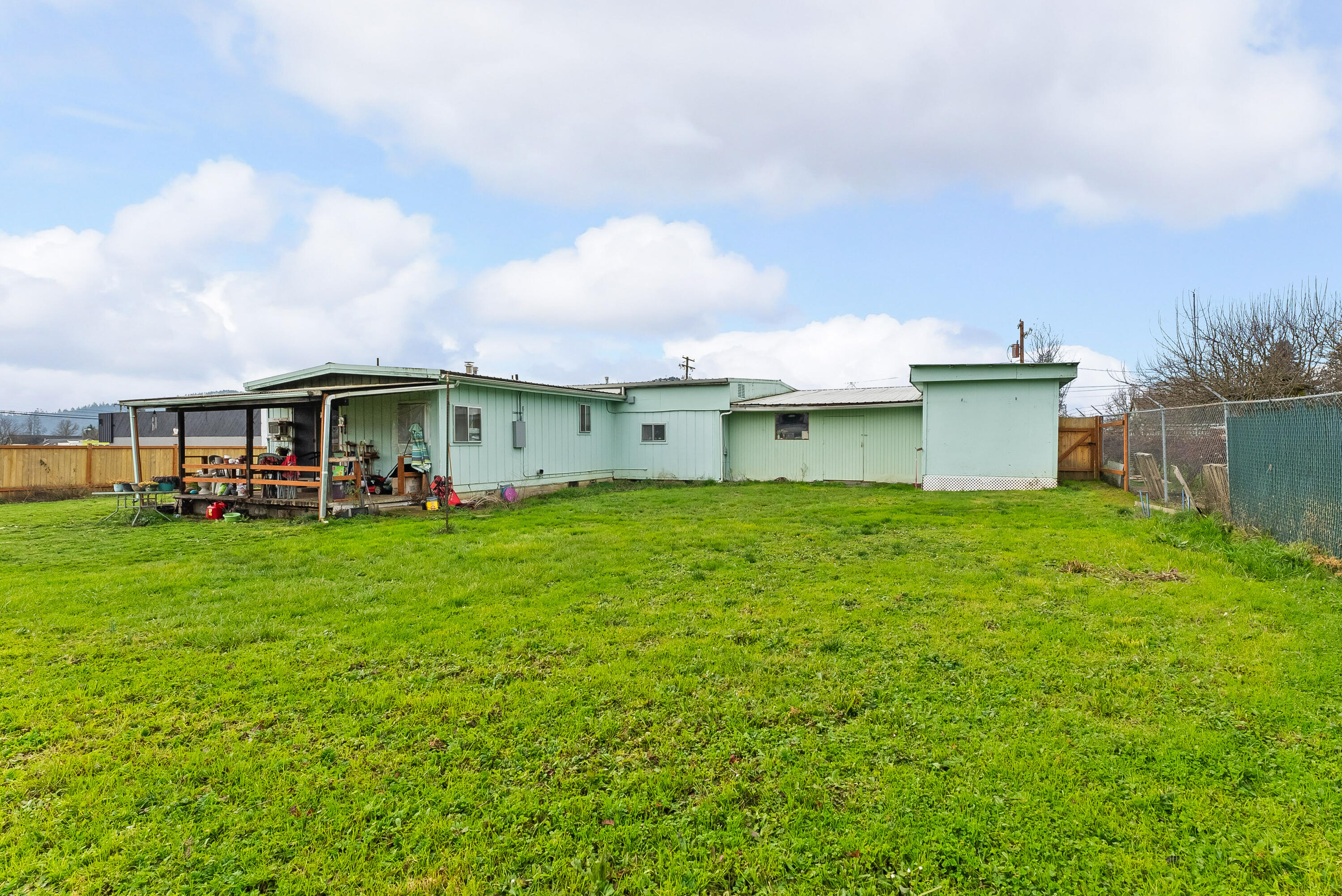 162 Kruse Street Sutherlin, OR 97479 - Photo 41 of 49 0-19