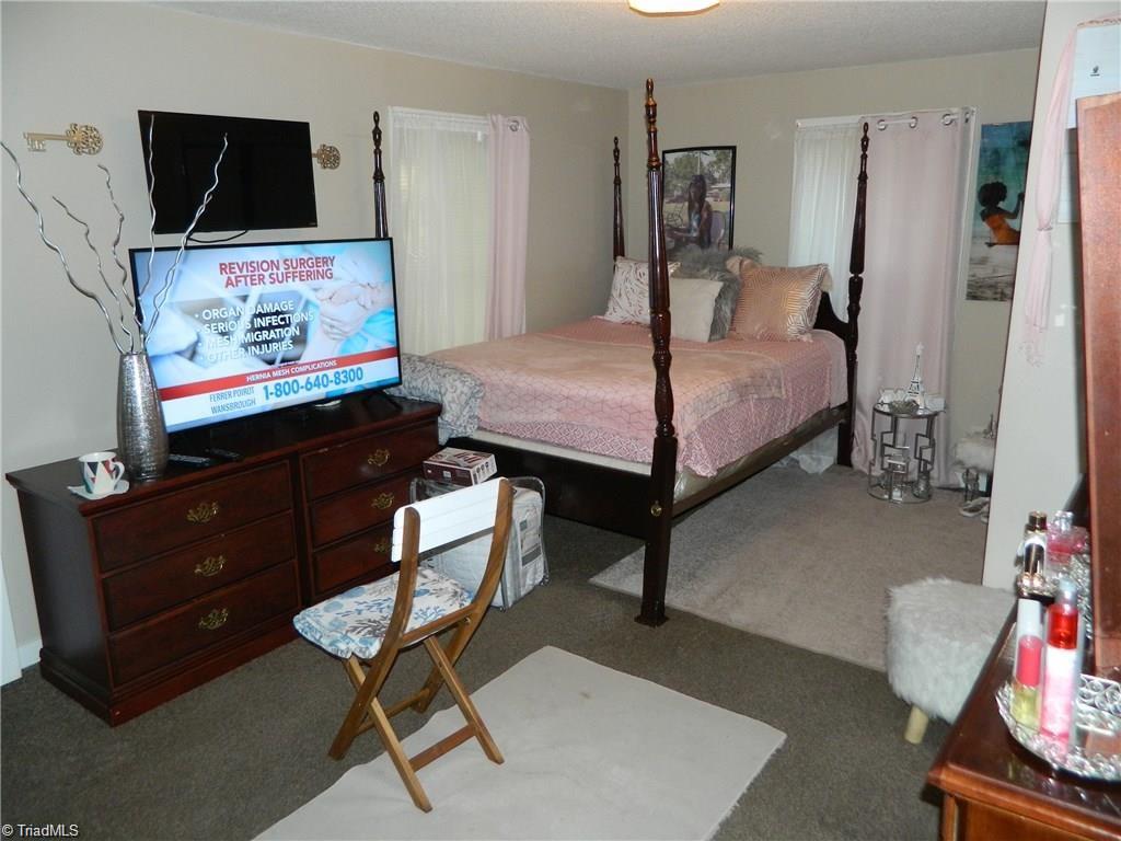 223 Paramount Street High Point, NC 27260 - Photo 7 of 11 Gallery Image 7