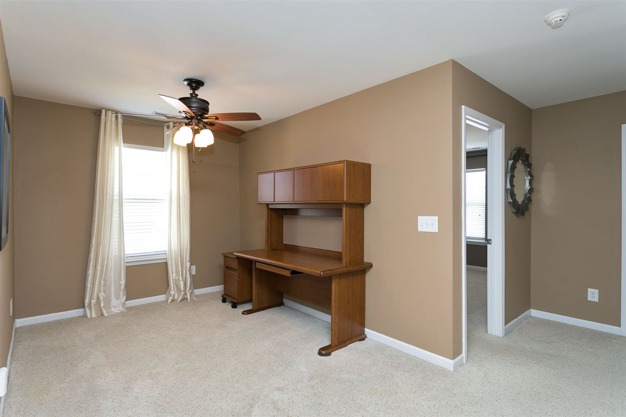 833 Seastone Street Raleigh, NC 27603 - Photo 15 of 21 Office/Work Area