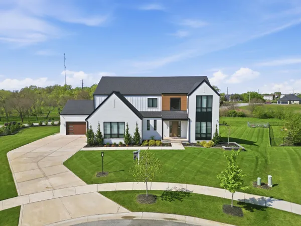 $1,999,999 | 10092 Tall Grass Trail, St. John, IN 46373
