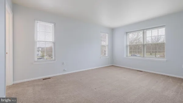 $1,995 | 211 Mews Drive, Unit 211, Sellersville, PA 18960