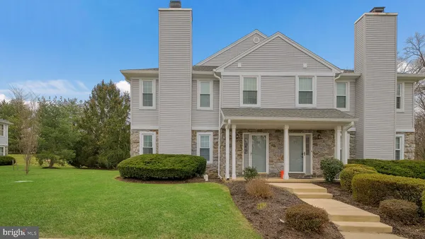 $1,995 | 211 Mews Drive, Unit 211, Sellersville, PA 18960