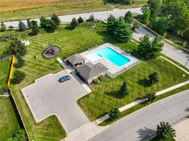 $537,500 | 19435 West 200th Terrace, Spring Hill, KS 66083