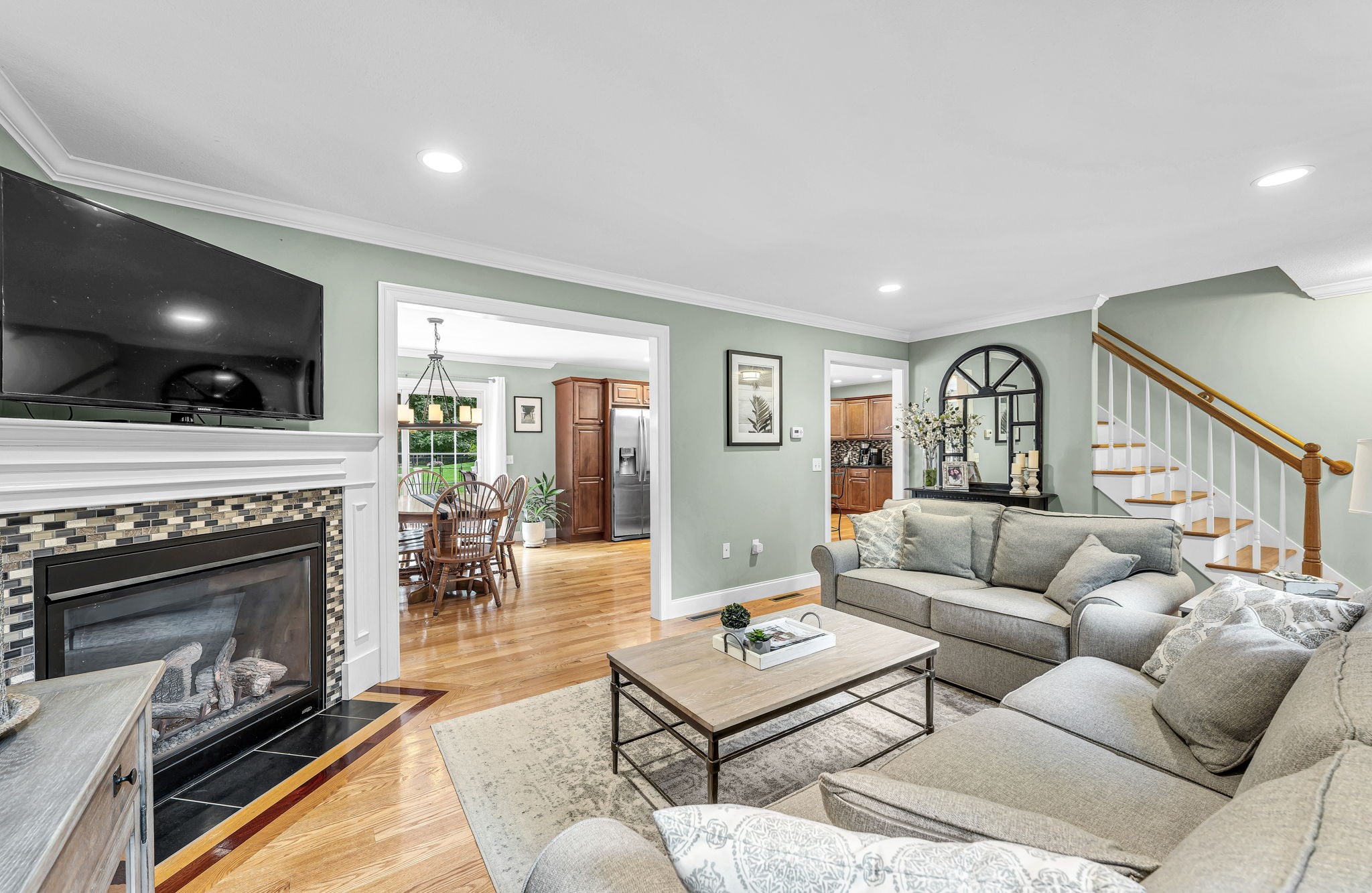437 Porter Road East Longmeadow, MA 01028 - Photo 7 of 40 Gallery Image 7