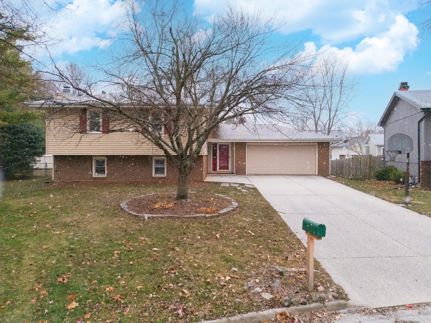 1112 Liberty Road Normal, IL 61761 - Photo 1 of 31