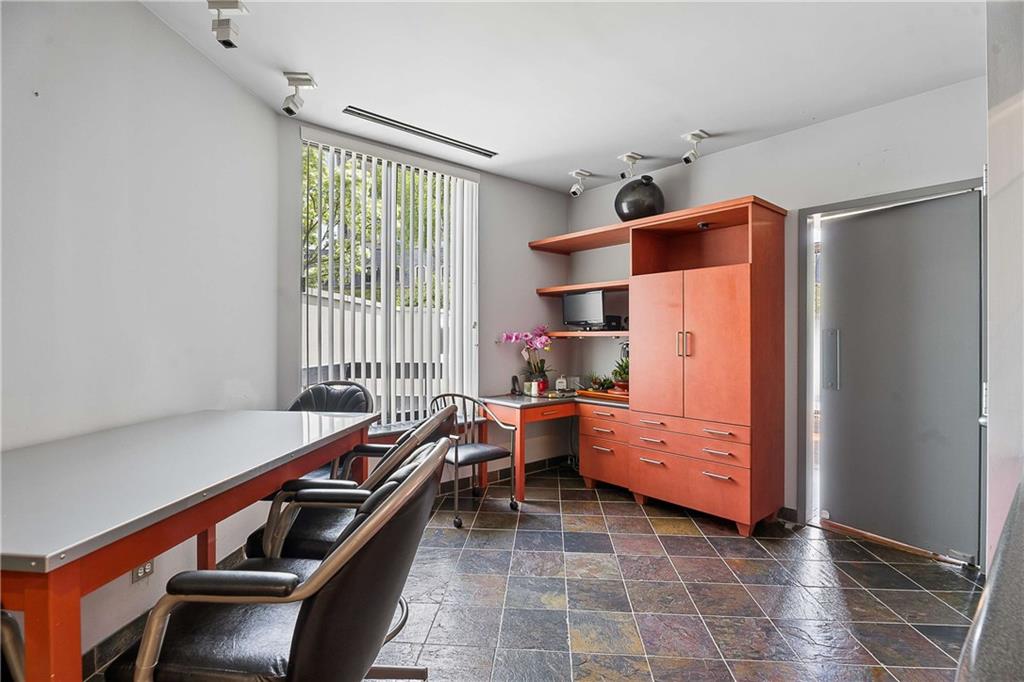 2660 Peachtree Road Northwest, Unit 4A Atlanta, GA 30305 - Photo 18 of 50