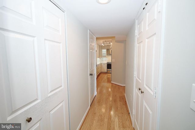 $605,000 | 2181 Jamieson Avenue, Unit 1210, Alexandria, VA 22314