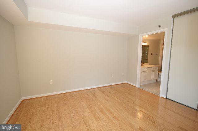 $605,000 | 2181 Jamieson Avenue, Unit 1210, Alexandria, VA 22314