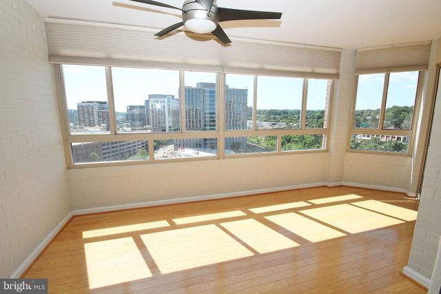 $605,000 | 2181 Jamieson Avenue, Unit 1210, Alexandria, VA 22314