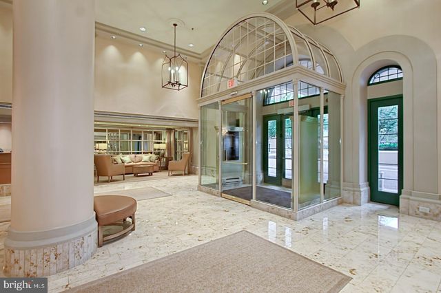 $605,000 | 2181 Jamieson Avenue, Unit 1210, Alexandria, VA 22314