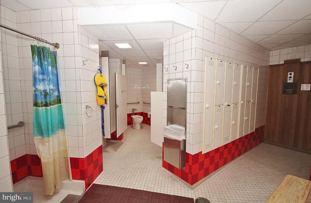 $605,000 | 2181 Jamieson Avenue, Unit 1210, Alexandria, VA 22314