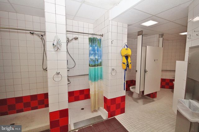 $605,000 | 2181 Jamieson Avenue, Unit 1210, Alexandria, VA 22314