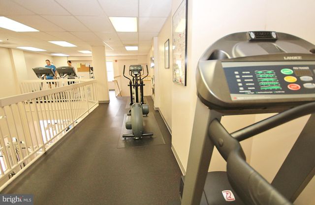 $605,000 | 2181 Jamieson Avenue, Unit 1210, Alexandria, VA 22314