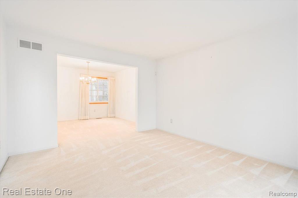 6435 Fox Hills Road Canton, MI 48187 - Photo 14 of 54