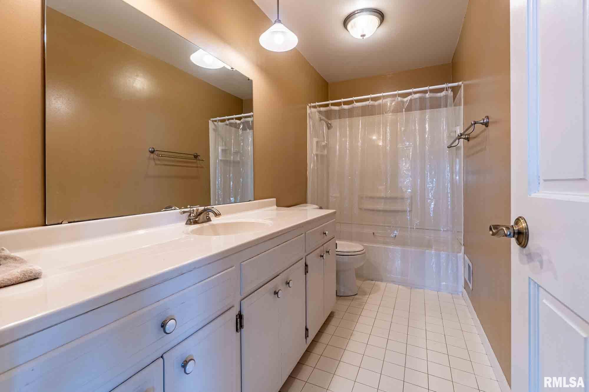 830 East Tyler Street Morton, IL 61550 - Photo 17 of 40