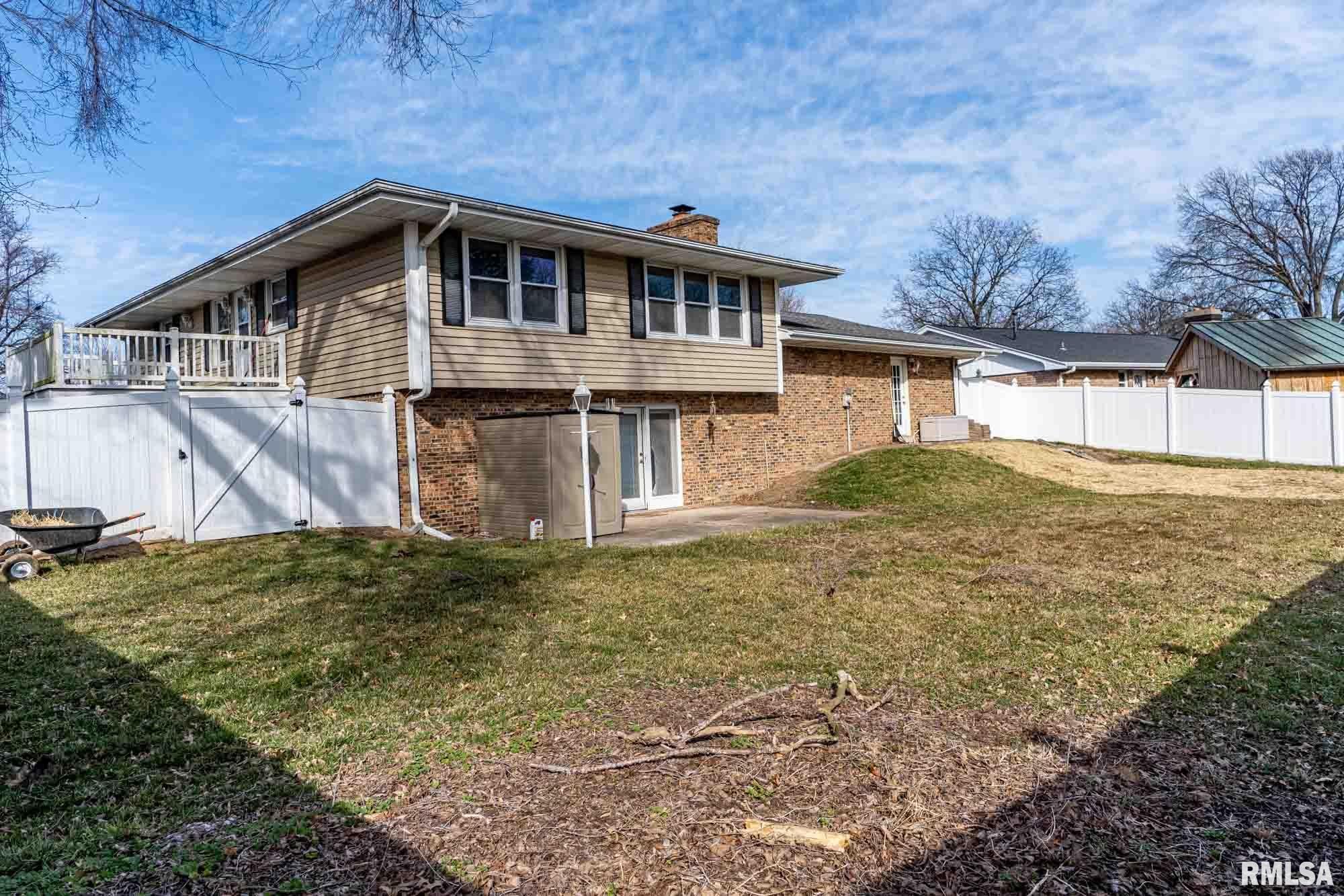 830 East Tyler Street Morton, IL 61550 - Photo 34 of 40
