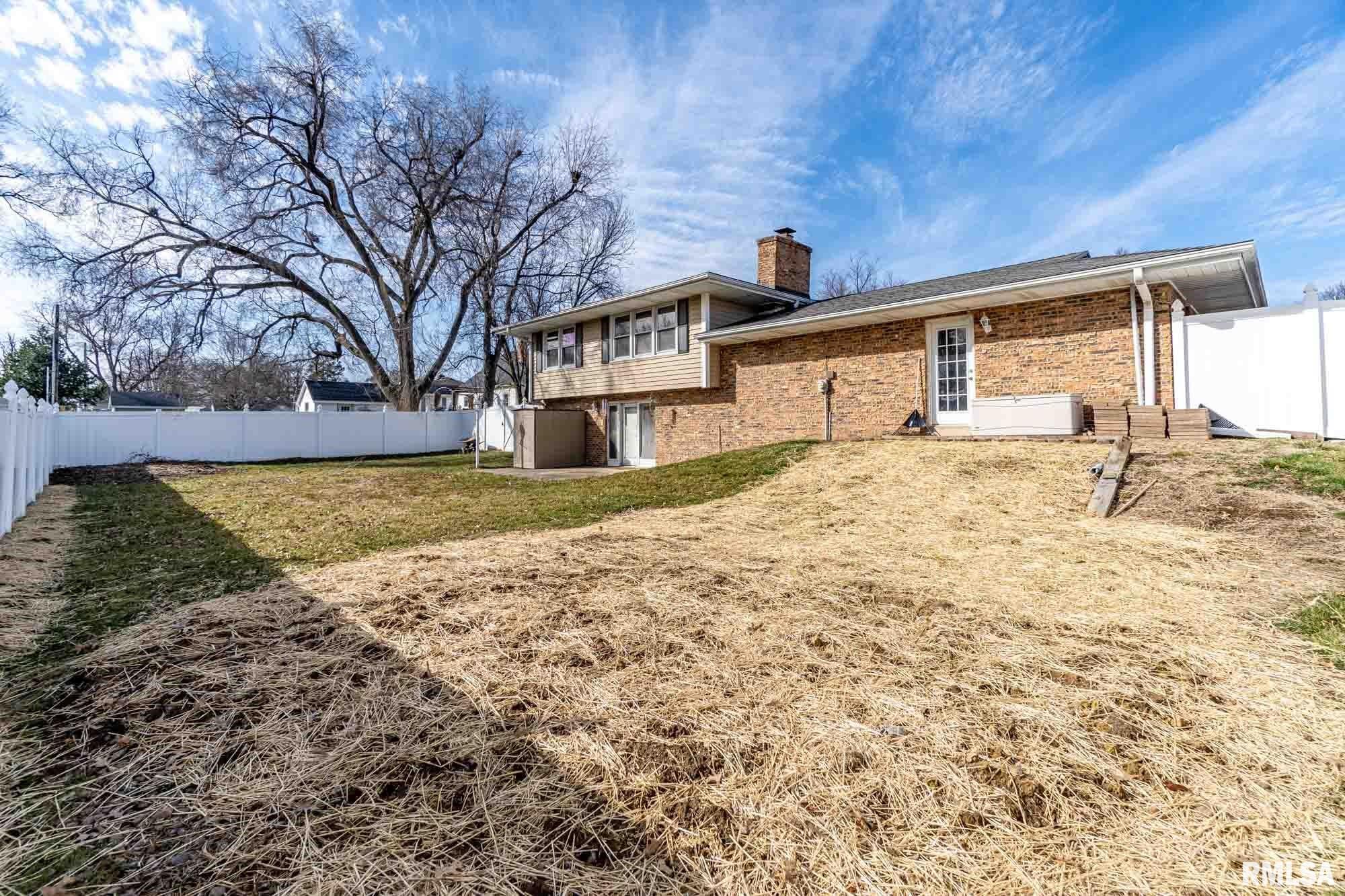 830 East Tyler Street Morton, IL 61550 - Photo 36 of 40